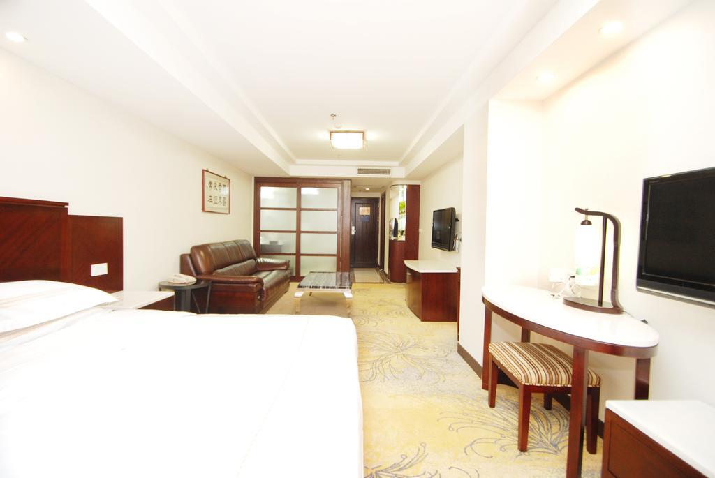 Overseas Chinese Friendship Hotel Kanton Exterior foto